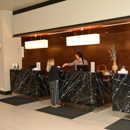 The Armon Stamford Hotel & Conference Center Exterior foto